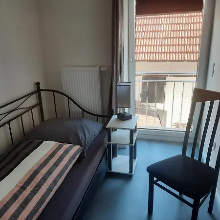 Exklusive Wohnoase Mit 3 Schlafzimmern Mwst Ausweisbar Grosser Balkon In Toller Lage Von 公寓 梅尔松根