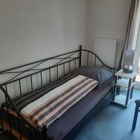 公寓 Exklusive Wohnoase Mit 3 Schlafzimmern Mwst Ausweisbar Grosser Balkon In Toller Lage Von