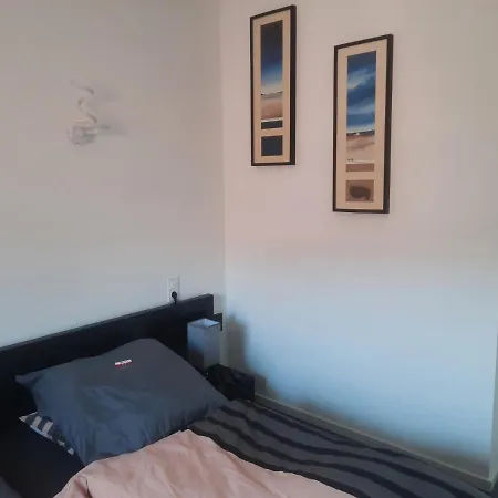 Exklusive Wohnoase Mit 3 Schlafzimmern Mwst Ausweisbar Grosser Balkon In Toller Lage Von * מלסונגן