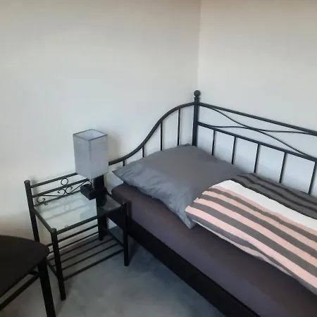 Apartman Exklusive Wohnoase Mit 3 Schlafzimmern Mwst Ausweisbar Grosser Balkon In Toller Lage Von *