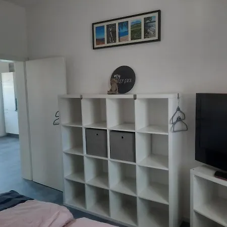 דירה Exklusive Wohnoase Mit 3 Schlafzimmern Mwst Ausweisbar Grosser Balkon In Toller Lage Von *