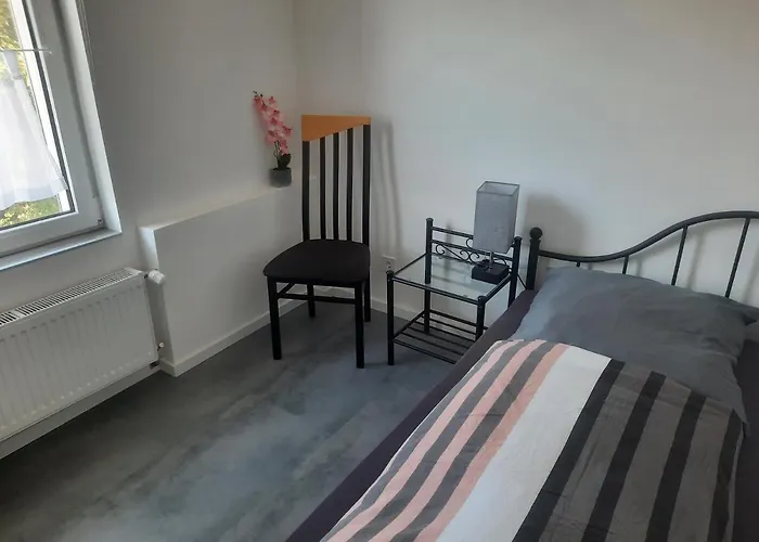 Exklusive Wohnoase Mit 3 Schlafzimmern Mwst Ausweisbar Grosser Balkon In Toller Lage Von Melsungen