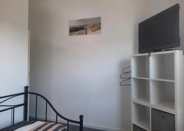 Exklusive Wohnoase Mit 3 Schlafzimmern Mwst Ausweisbar Grosser Balkon In Toller Lage Von Melsungen