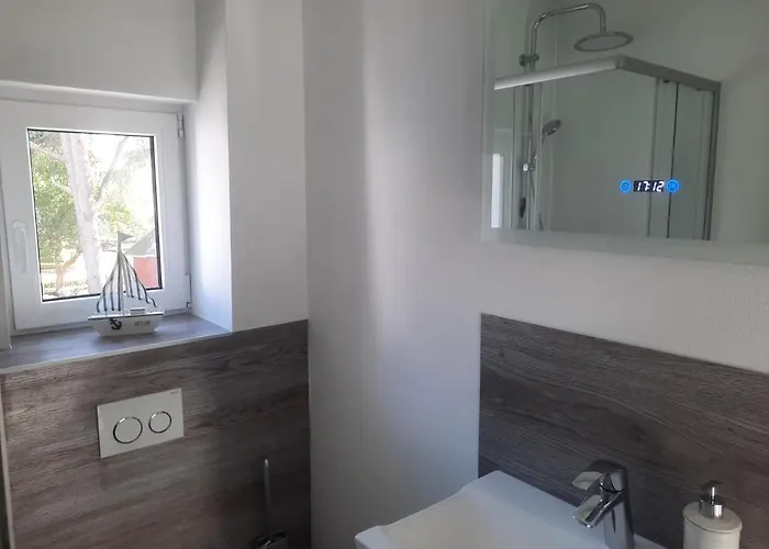 Exklusive Wohnoase Mit 3 Schlafzimmern Mwst Ausweisbar Grosser Balkon In Toller Lage Von Apartamento *